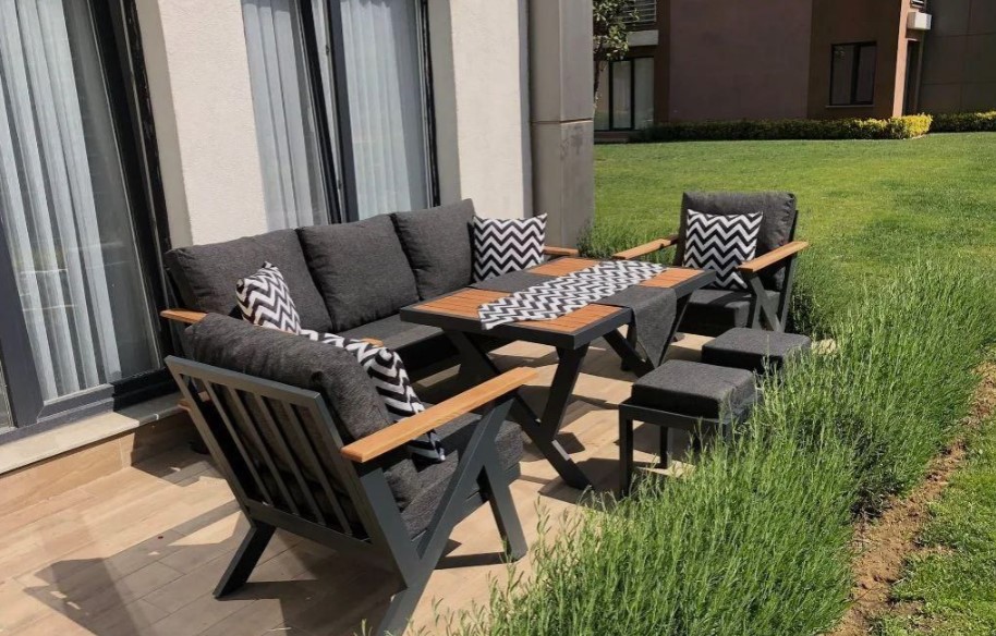 Bahçe mobilyası alan firmalar İstanbul geneli hizmet