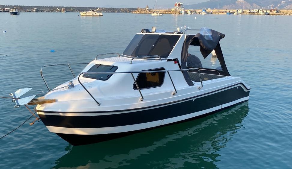 İstanbul Marinalarında Profesyonel Tekne Ekspertizi ve Eksiksiz Devir Süreci