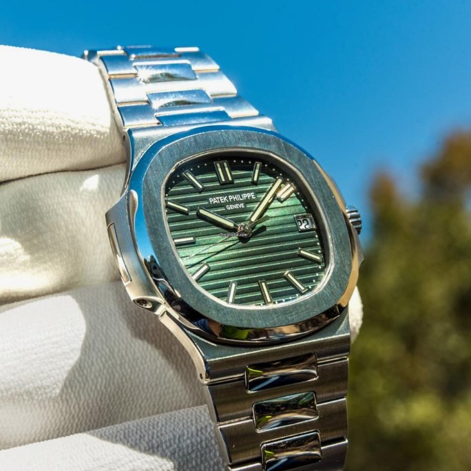 Patek Philippe Nautilus saat alanlar İstanbul