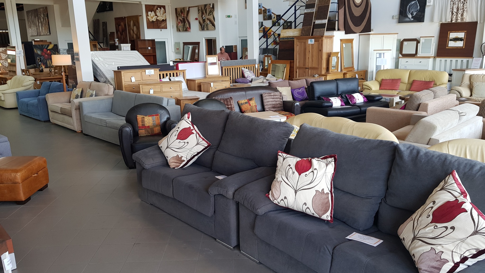 İstanbul spotçular çarşısında ikinci el mobilya ve beyaz eşya alımı